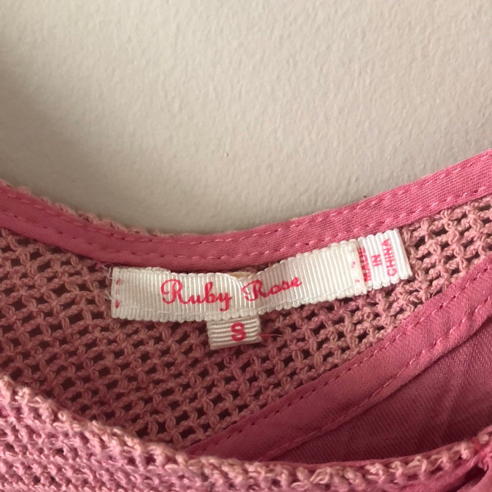 Pink Flowy Top - Picture 4 of 4